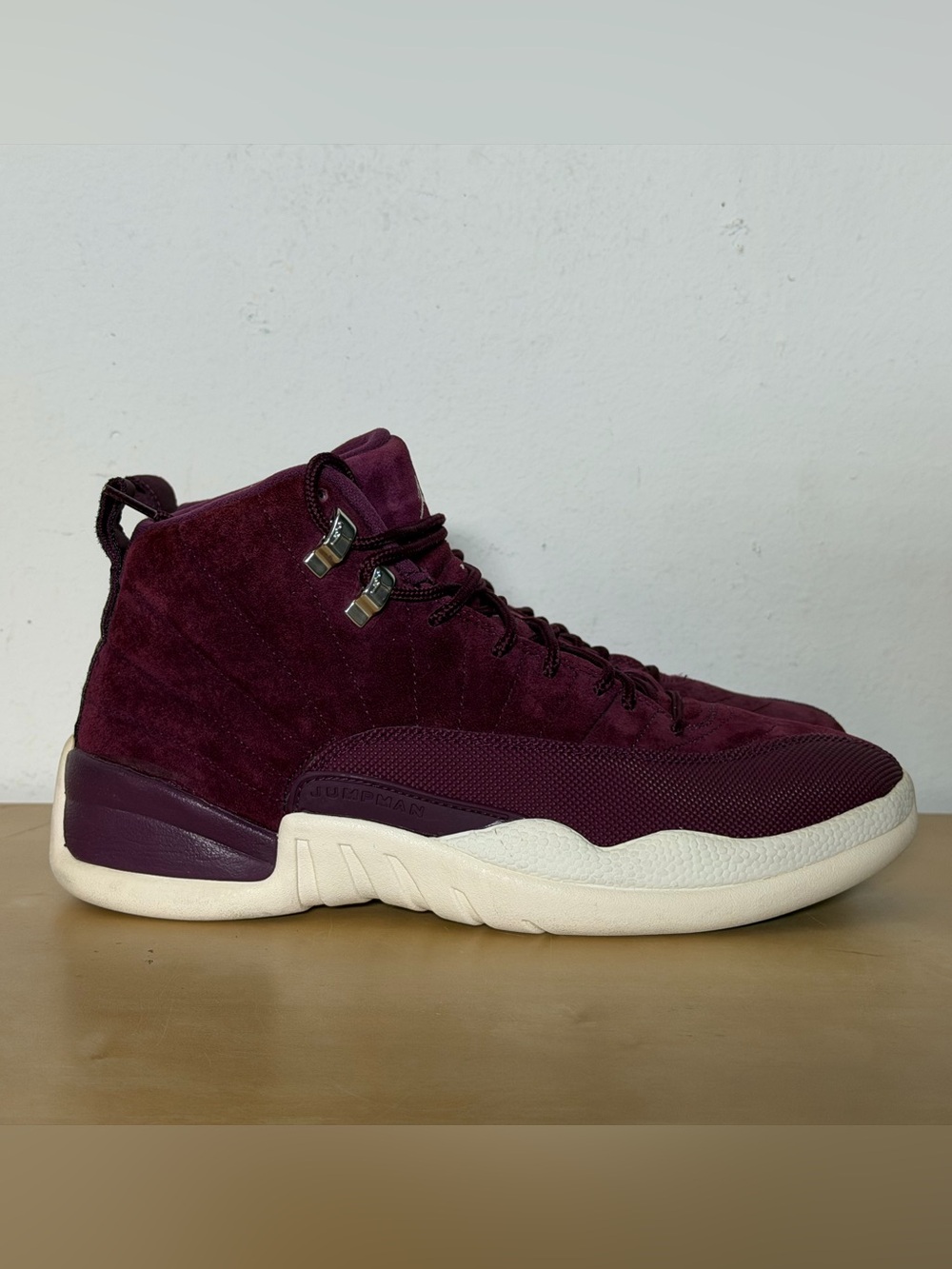 Nike Air Jordan 12 Retro Bordeaux Sneakers 130690-617 Men’s Size 9